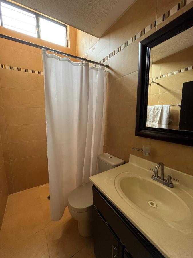 Beautiful Private House In The Downtown With 3 Floors Vila Tepatitlán de Morelos Exterior foto