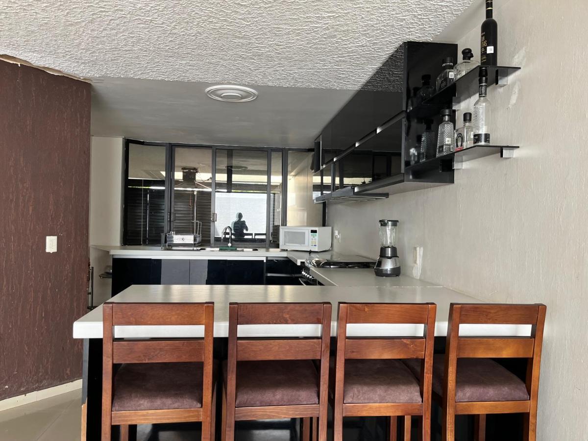 Beautiful Private House In The Downtown With 3 Floors Vila Tepatitlán de Morelos Exterior foto