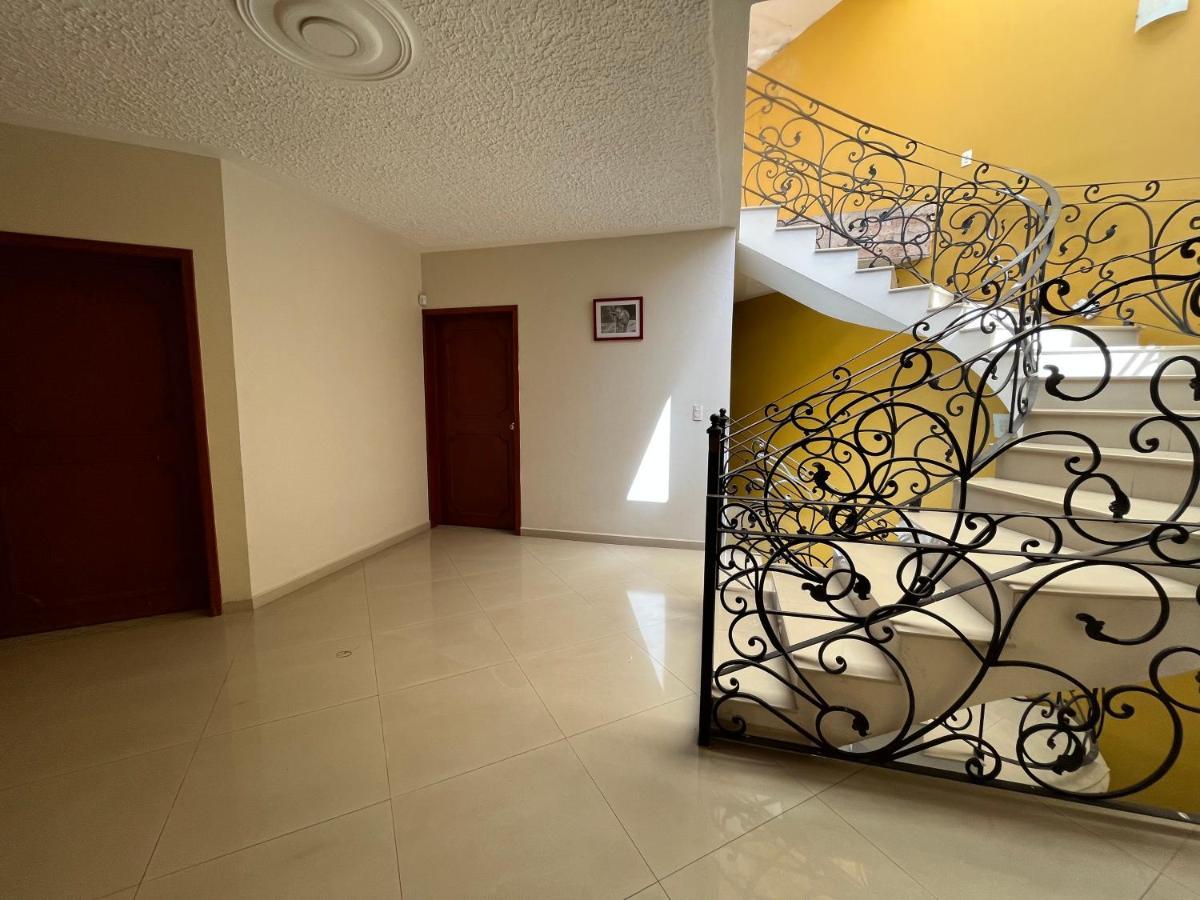 Beautiful Private House In The Downtown With 3 Floors Vila Tepatitlán de Morelos Exterior foto