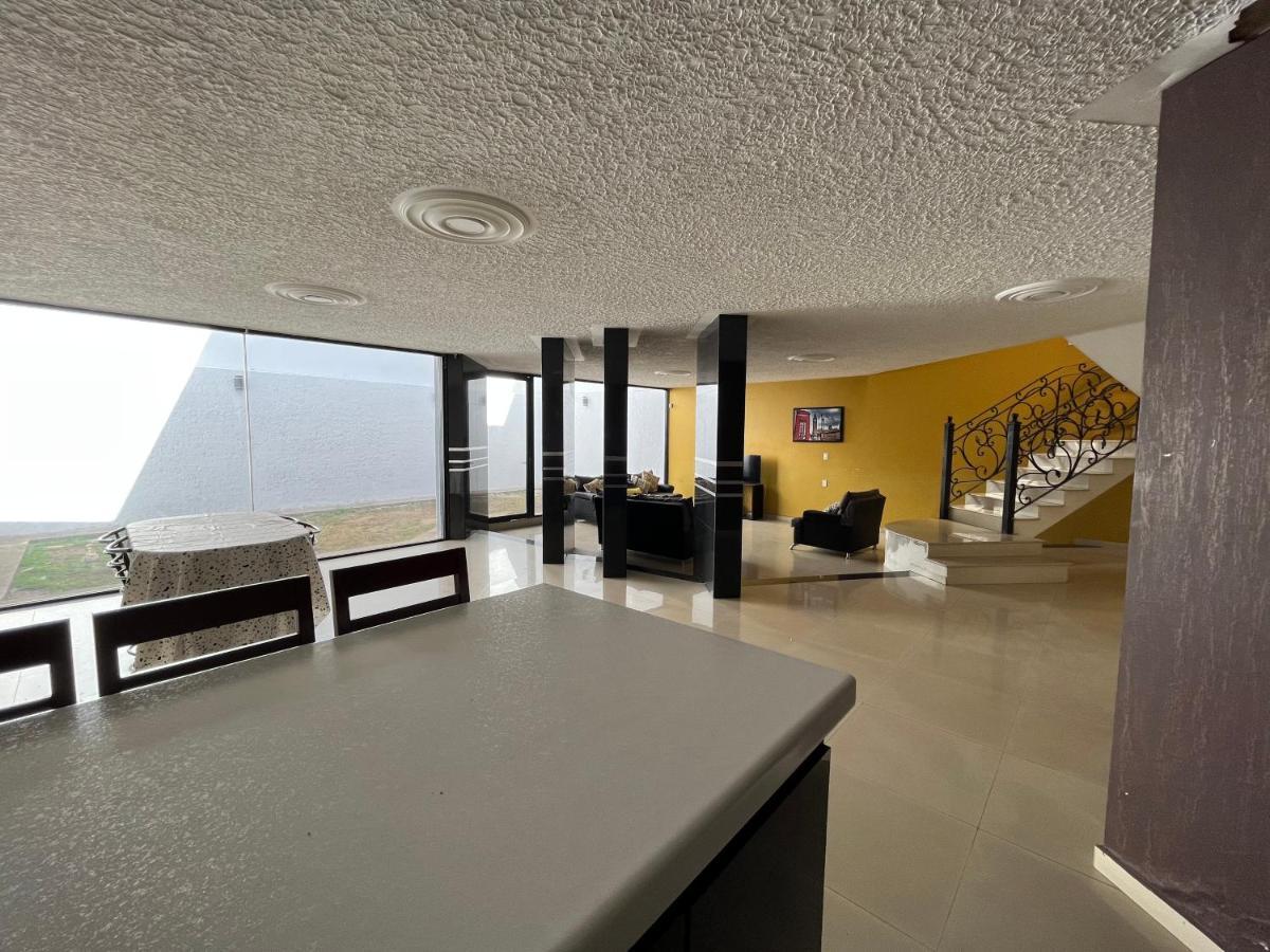 Beautiful Private House In The Downtown With 3 Floors Vila Tepatitlán de Morelos Exterior foto
