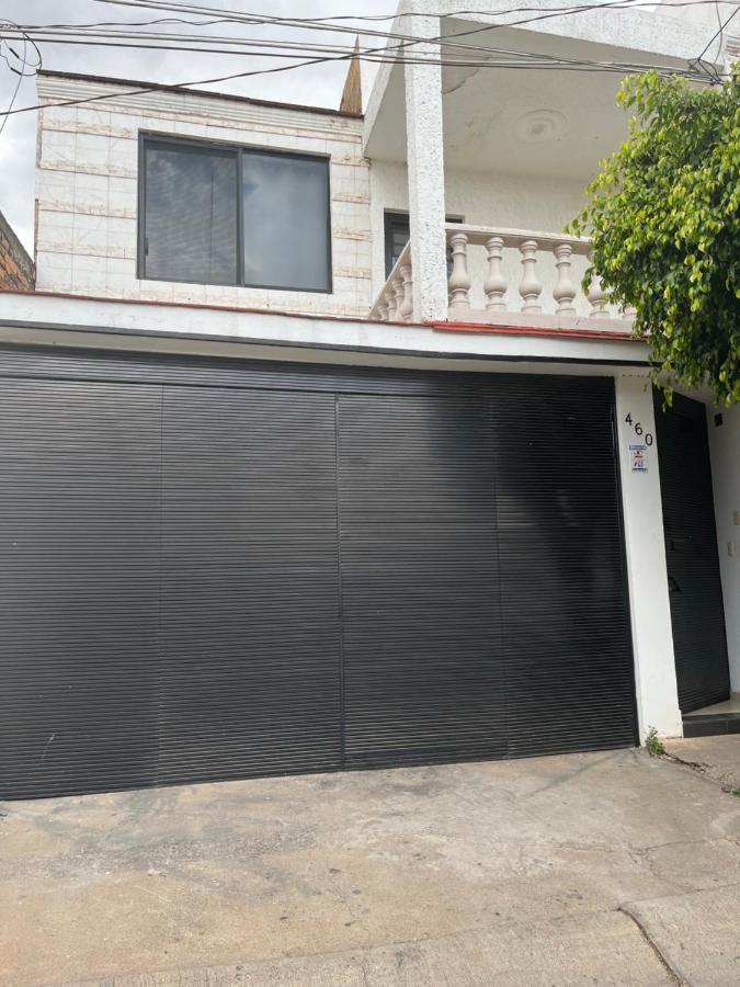 Beautiful Private House In The Downtown With 3 Floors Vila Tepatitlán de Morelos Exterior foto