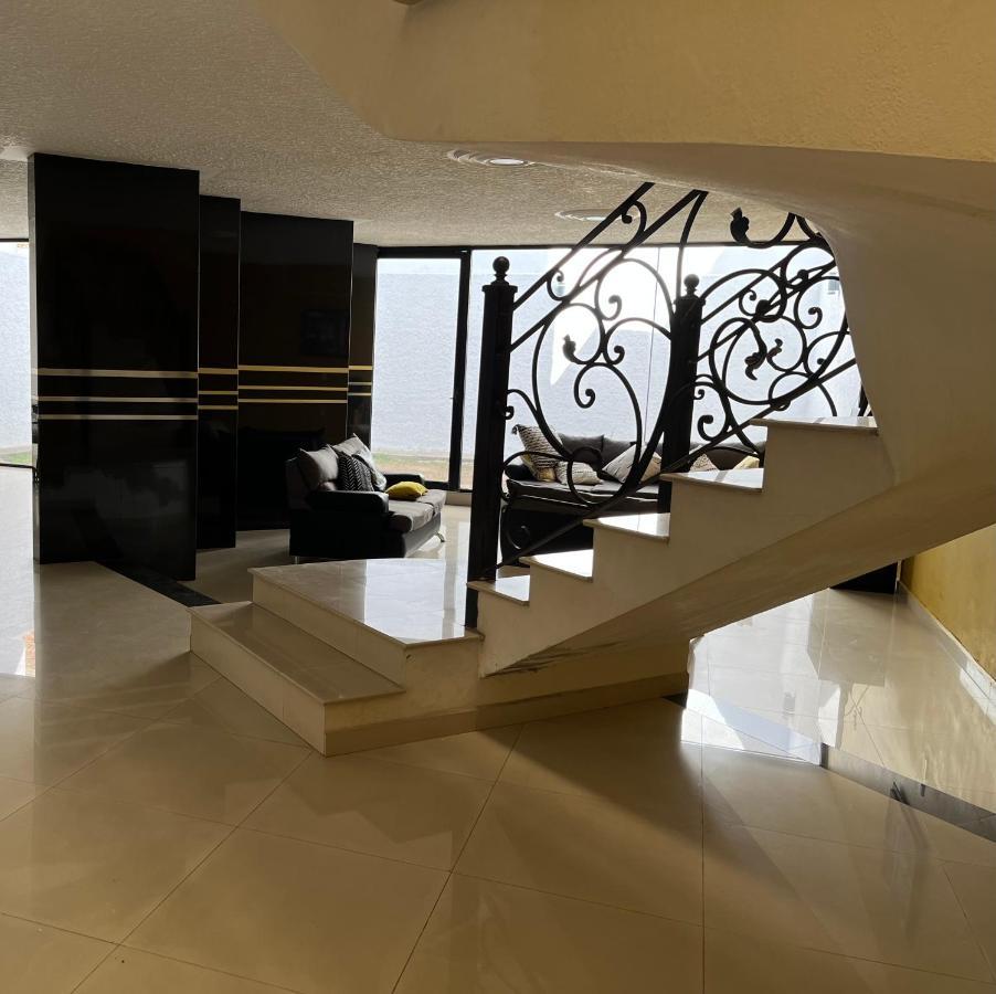Beautiful Private House In The Downtown With 3 Floors Vila Tepatitlán de Morelos Exterior foto