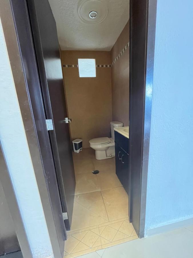 Beautiful Private House In The Downtown With 3 Floors Vila Tepatitlán de Morelos Exterior foto